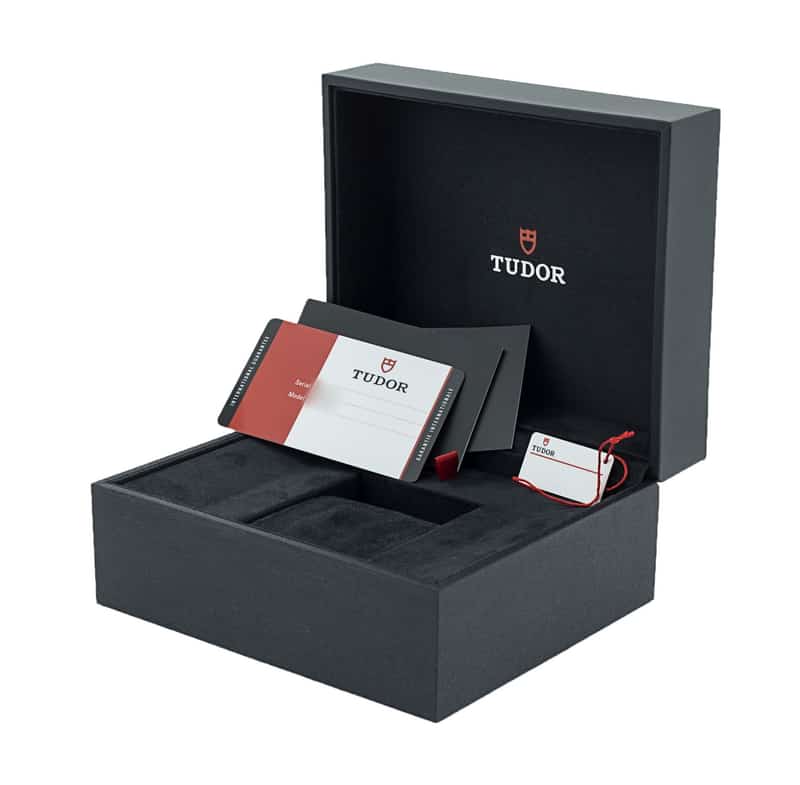 Tudor Heritage Black Bay M79030N-0001